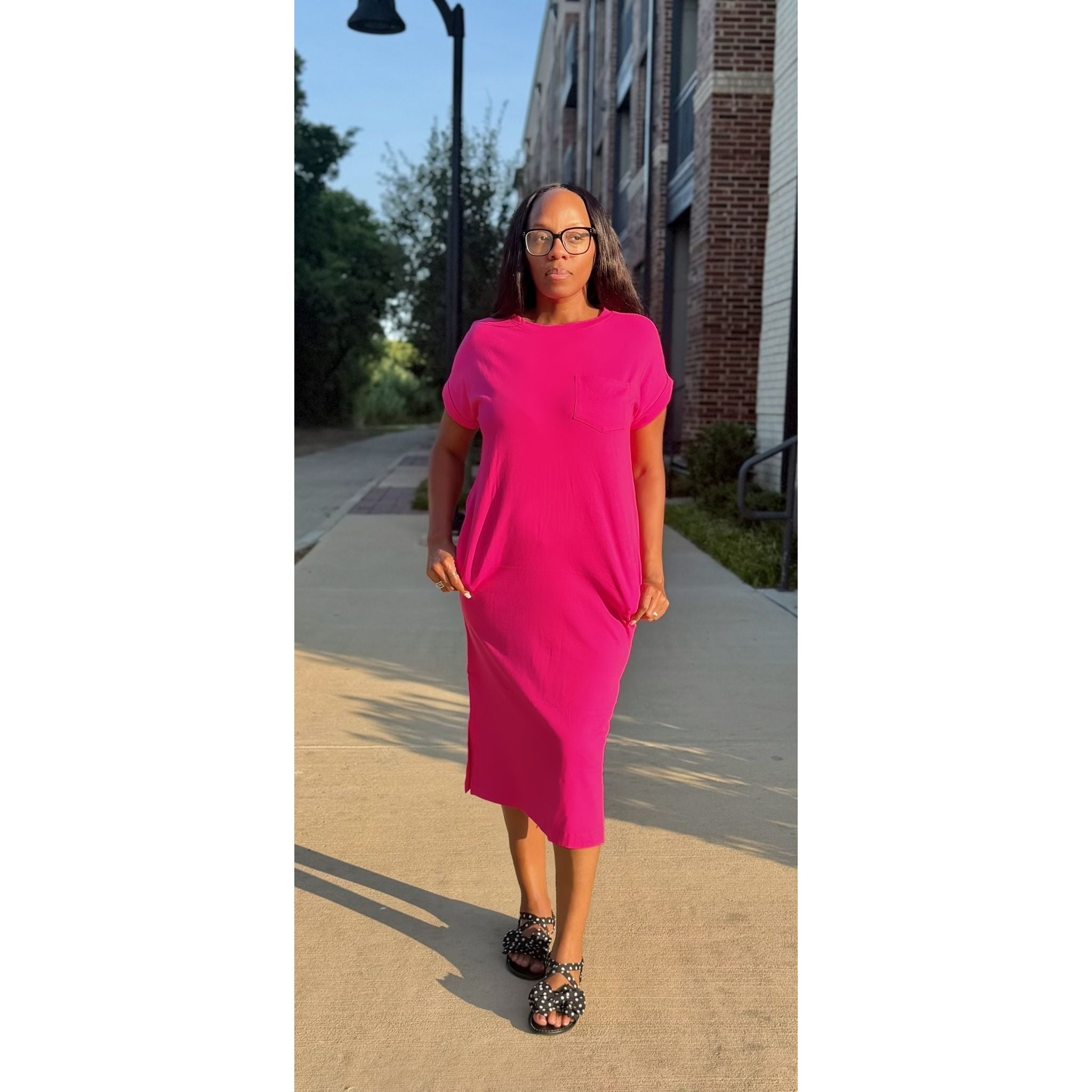 ON THE GO MIDI HOT PINK – RCModest Apparel